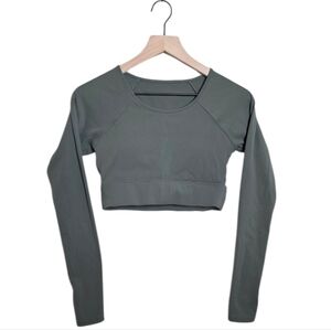ACTA Cropped Athletic Top Vital Seamless Long Sleeve Sage Green Womens Medium
